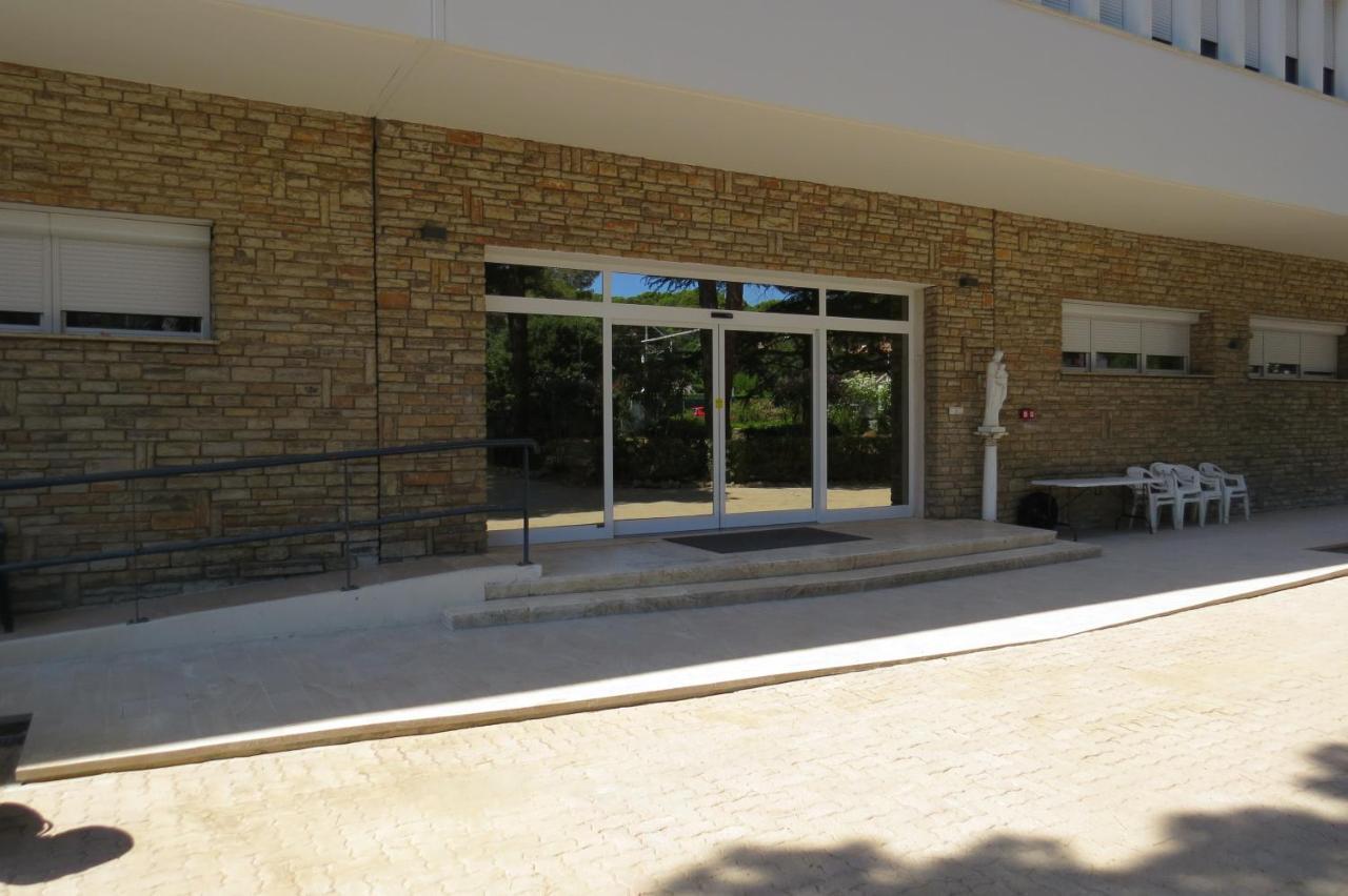 San Giuseppe Casa Per Ferie Ξενοδοχείο Quercianella Εξωτερικό φωτογραφία