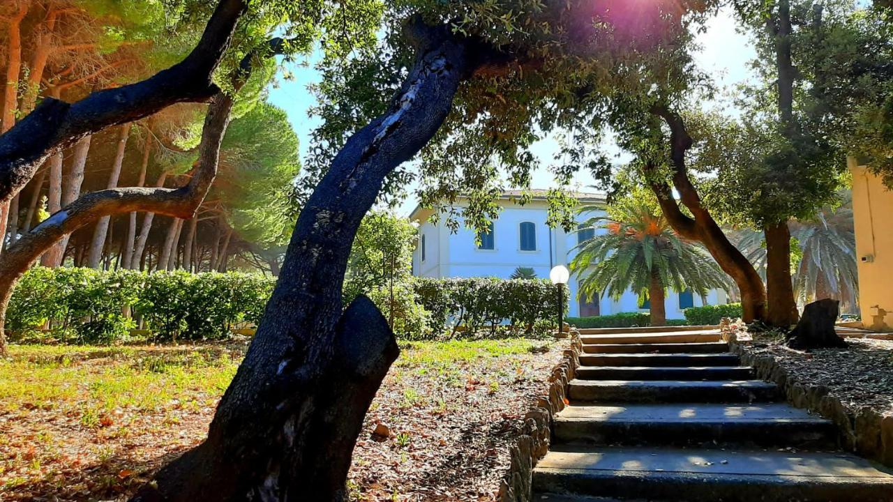 San Giuseppe Casa Per Ferie Ξενοδοχείο Quercianella Εξωτερικό φωτογραφία