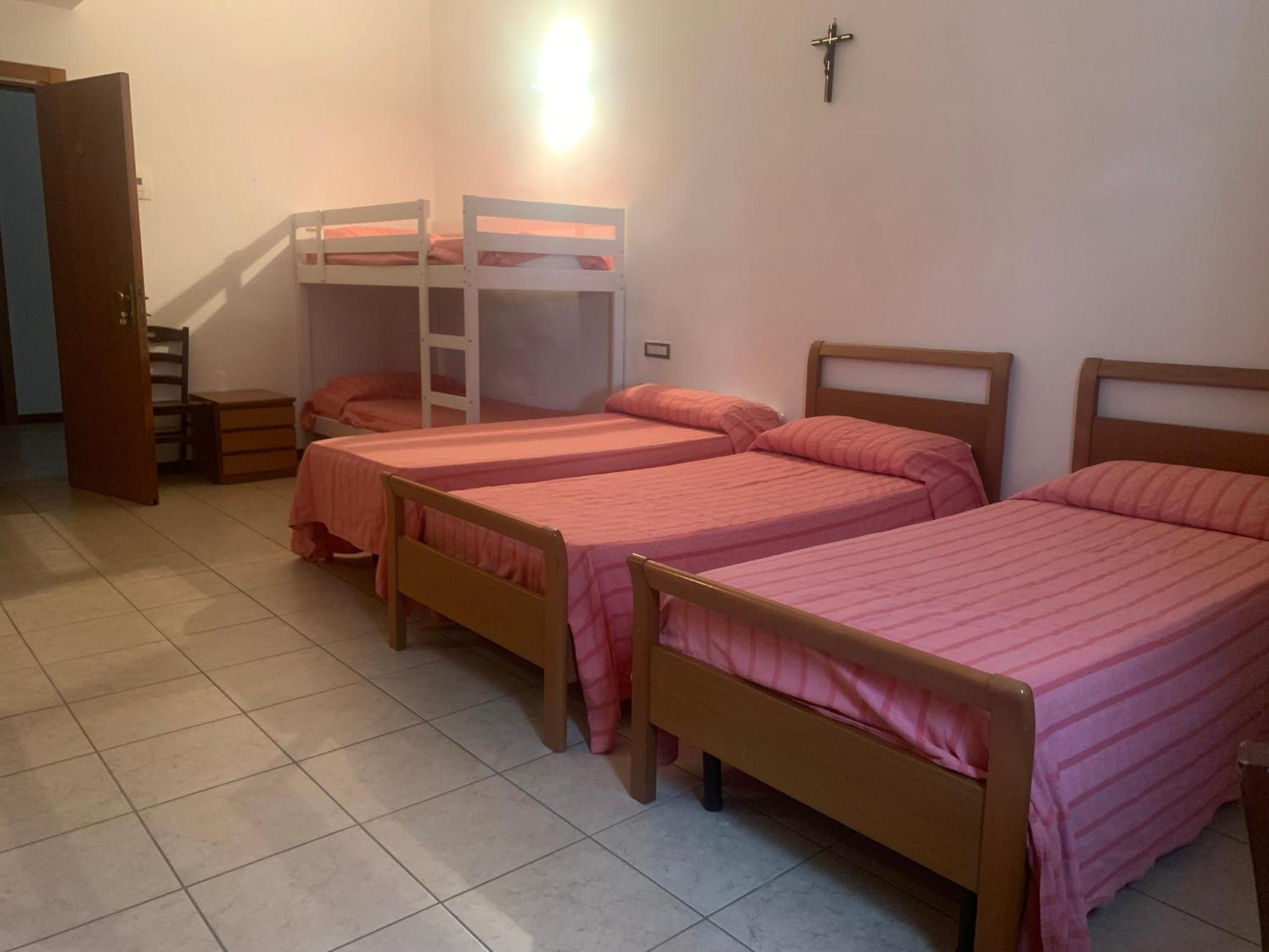 San Giuseppe Casa Per Ferie Ξενοδοχείο Quercianella Δωμάτιο φωτογραφία